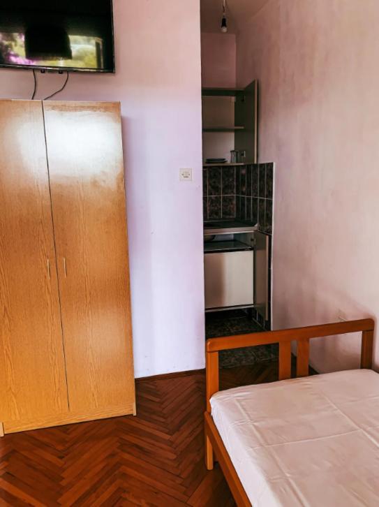 Peaceful, Cosy Tivat Guesthouse Экстерьер фото