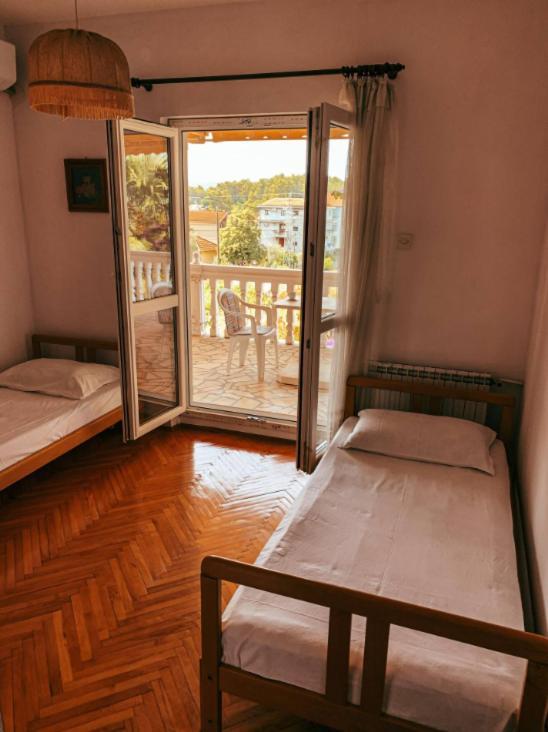 Peaceful, Cosy Tivat Guesthouse Экстерьер фото