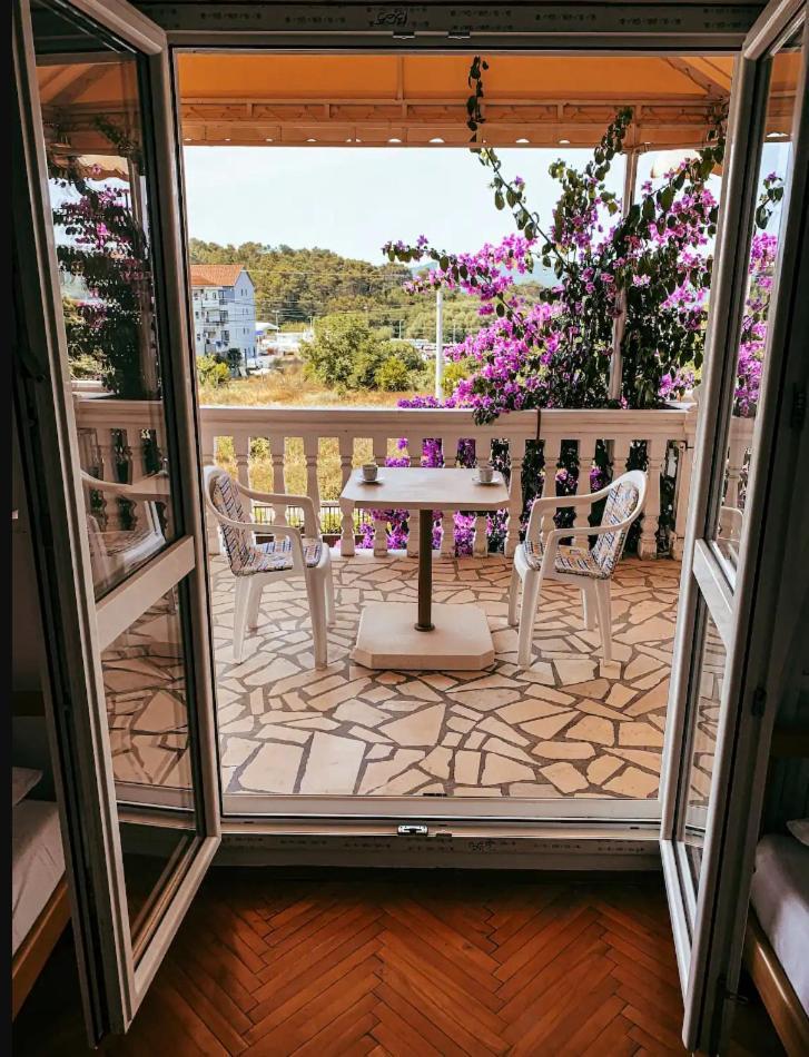 Peaceful, Cosy Tivat Guesthouse Экстерьер фото